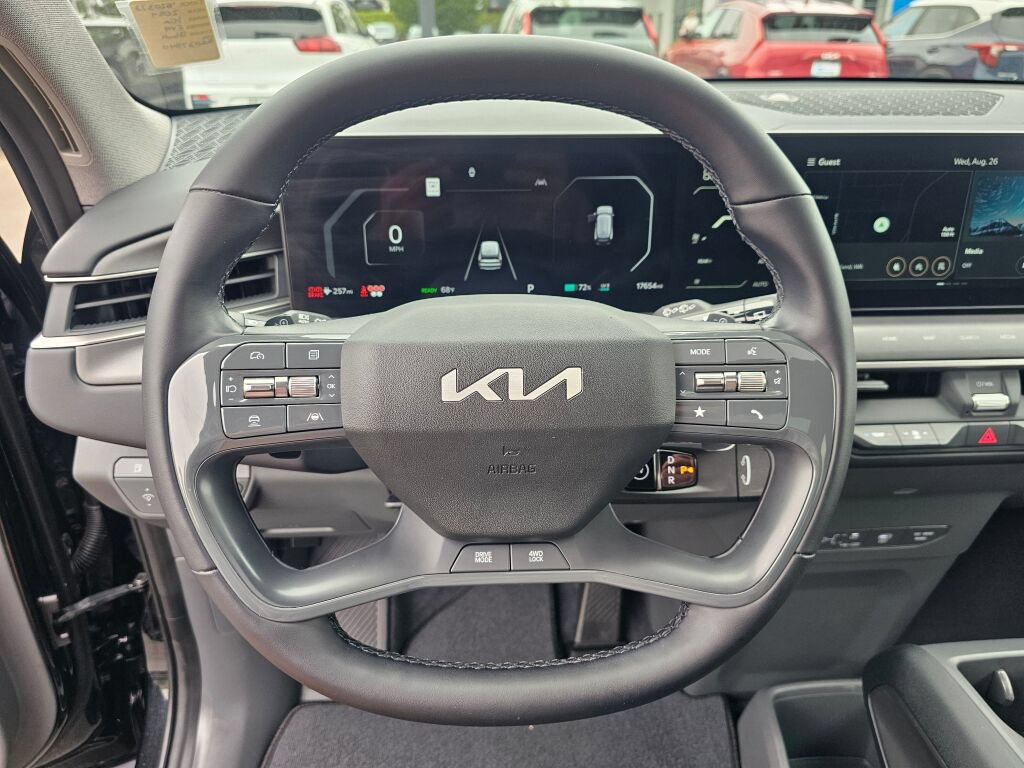 Certified 2024 Kia EV9 Wind AWD/4WD image 12