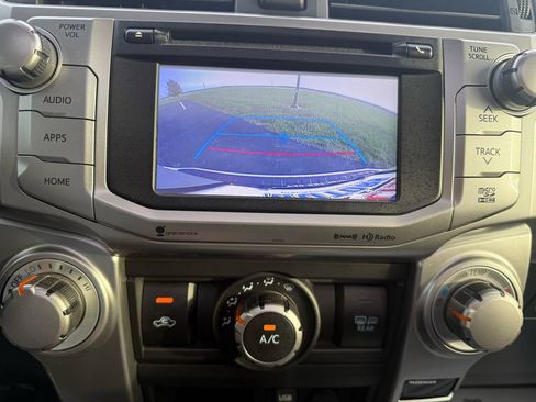 Used 2017 Toyota 4Runner SR5 Premium image 20