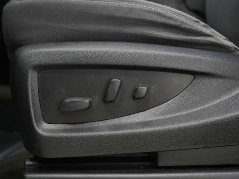 Used 2018 Chevrolet Silverado 1500 LT w/ All Star Edition image 27