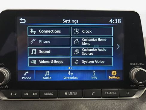 Used 2025 Nissan Sentra SR FWD image 21