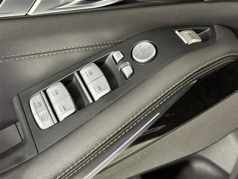 Used 2025 BMW X7 M60i w/ Executive Package AWD/4WD image 30