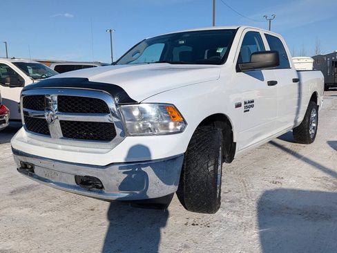 Used 2022 RAM 1500 Classic SLT w/ Protection Group AWD/4WD image 7