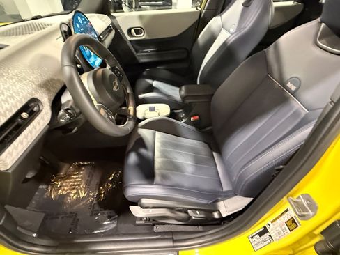 Used 2025 MINI Cooper S FWD image 21