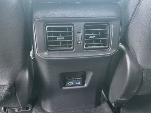 Used 2022 Toyota RAV4 SE w/ Convenience Package AWD/4WD image 25