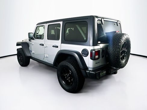 Used 2024 Jeep Wrangler Unlimited AWD/4WD image 5