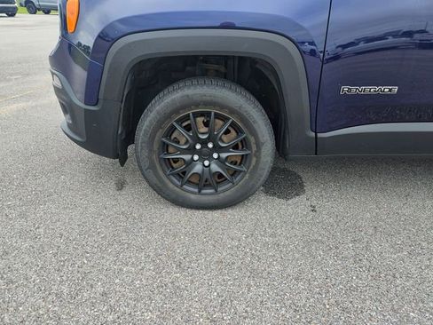Used 2016 Jeep Renegade Limited AWD/4WD image 27