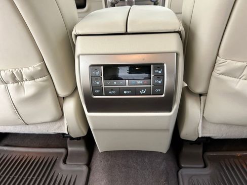 Used 2018 Lexus GX 460 Premium image 23