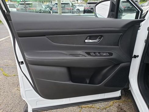 New 2025 Nissan Murano SV image 11