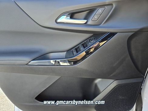 New 2026 Chevrolet Equinox LT w/ Safety and Technology Package FWD image 15