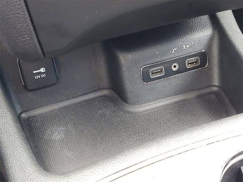 Used 2018 Dodge Durango SXT w/ Quick Order Package 2BB image 24