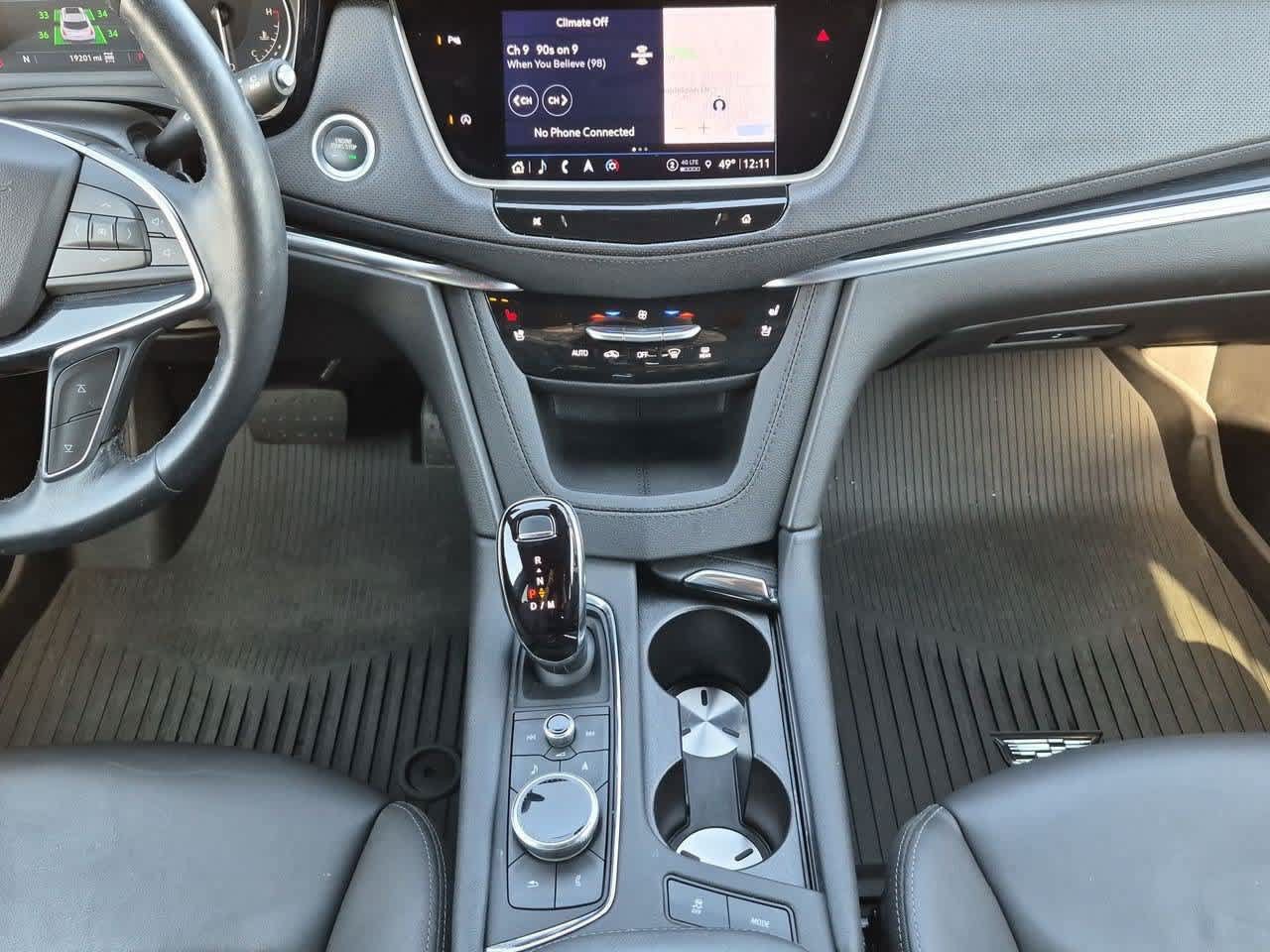 Used 2024 Cadillac XT5 Premium Luxury w/ LPO, Floor Liner Package AWD/4WD image 29