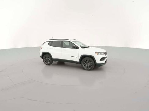 New 2026 Jeep Compass Latitude image 15