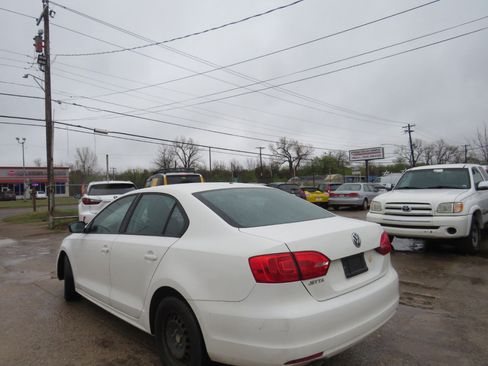 Used 2012 Volkswagen Jetta S image 7