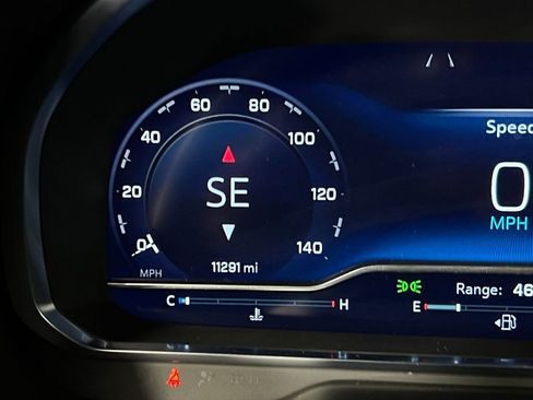 Used 2024 Chevrolet Tahoe High Country w/ Premium Package image 14