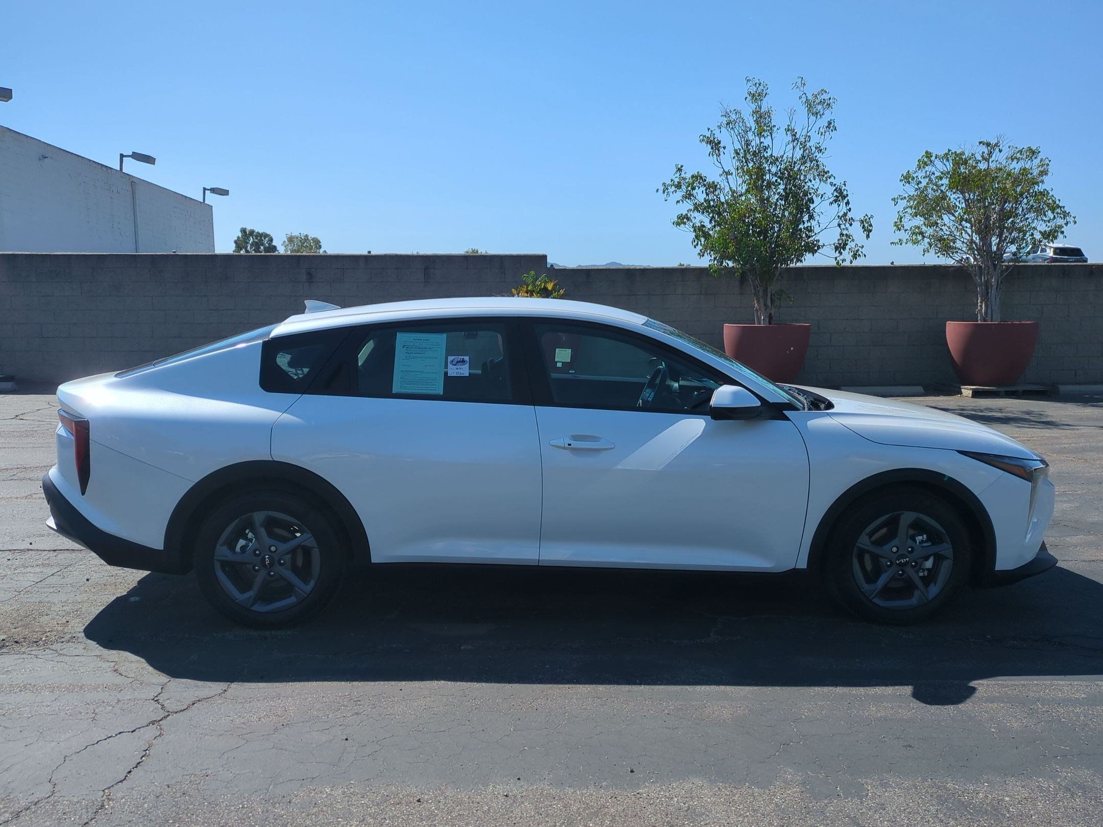 Certified 2025 Kia K4 FWD image 5