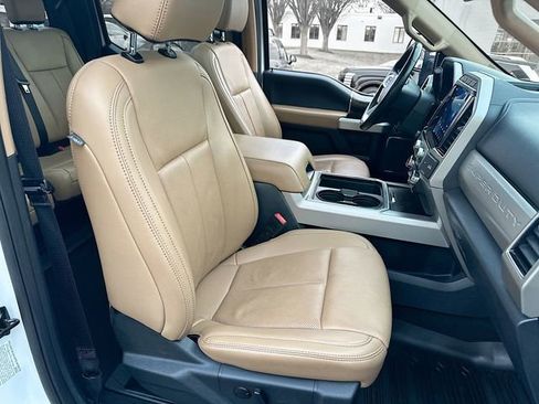 Certified 2022 Ford F350 Lariat w/ Lariat Ultimate Package image 13