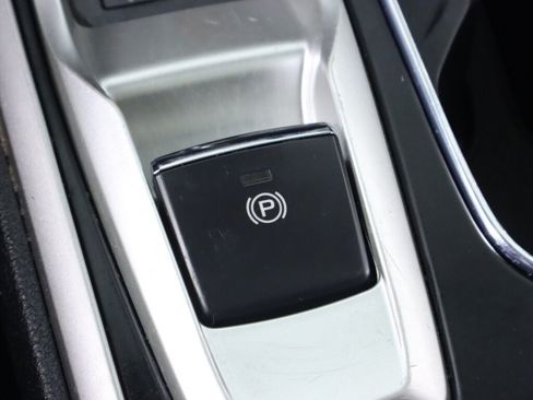 Used 2020 Subaru Ascent Limited w/ Technology Package AWD/4WD image 27