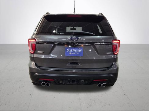 Used 2018 Ford Explorer Sport image 11