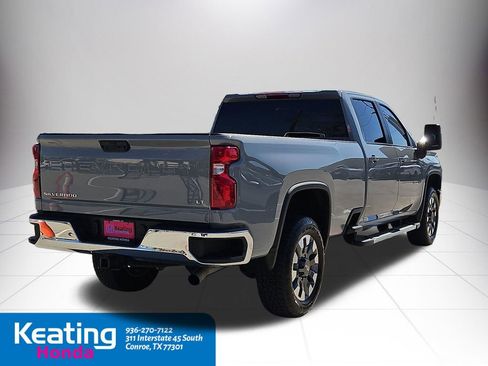 Used 2024 Chevrolet Silverado 3500 LT w/ Convenience Package AWD/4WD image 9
