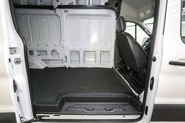 Used 2025 Ford Transit 250 148 High Roof AWD image 17