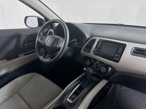 Used 2022 Honda HR-V LX image 26