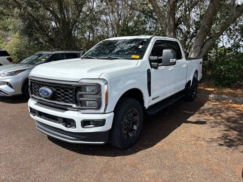 Used 2023 Ford F250 XLT w/ XLT Premium Package image 6
