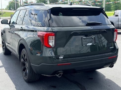 Used 2023 Ford Explorer ST-Line AWD/4WD image 7