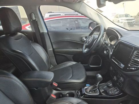 Used 2021 Jeep Compass Limited AWD/4WD image 5