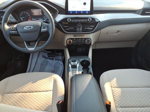 Certified 2022 Ford Escape SE image 12