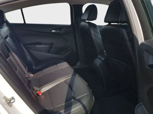 Used 2017 Chevrolet Cruze Premier FWD image 14