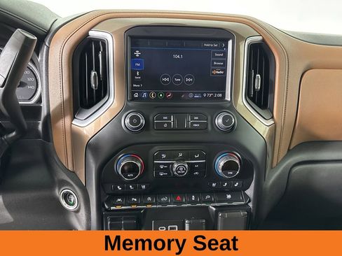 Used 2020 Chevrolet Silverado 1500 High Country w/ Technology Package image 17