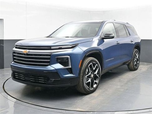 New 2026 Chevrolet Traverse High Country w/ LPO, Floor Liner Package image 10