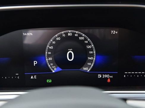 New 2026 Volkswagen Taos SE image 11