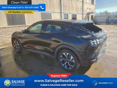 Used 2025 Ford Mustang Mach-E Select w/ Comfort Package Lite image 3