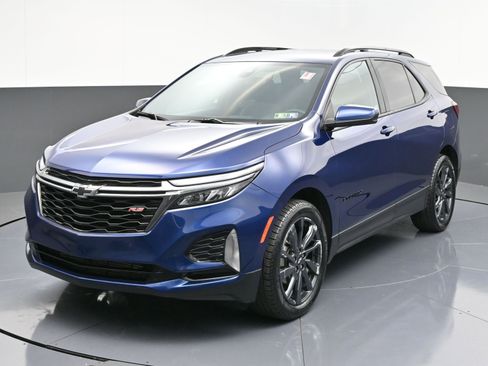 Certified 2023 Chevrolet Equinox RS image 3