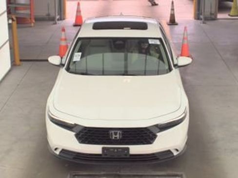 Used 2024 Honda Accord EX image 2