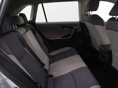 Used 2022 Toyota RAV4 XLE w/ XLE Grade Weather Package image 12