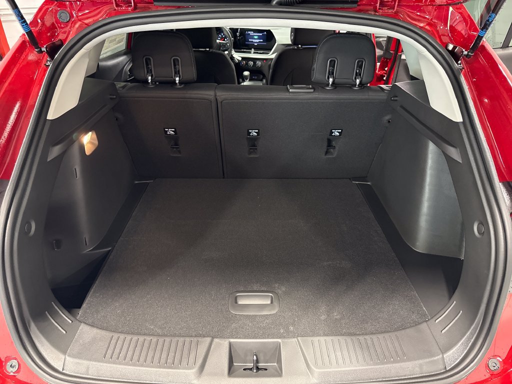 New 2026 Chevrolet Trax LS w/ Driver Confidence Package FWD image 32