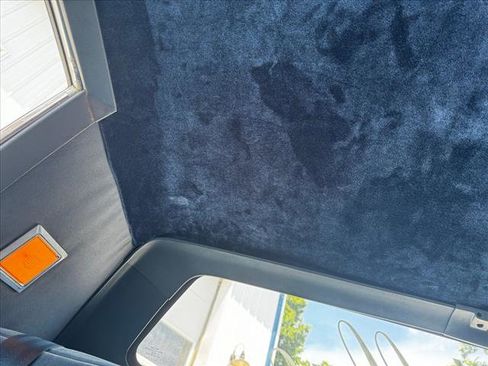 Used 1988 Cadillac Brougham image 27