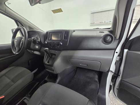 Used 2018 Nissan NV200 SV w/ Navigation Package FWD image 23