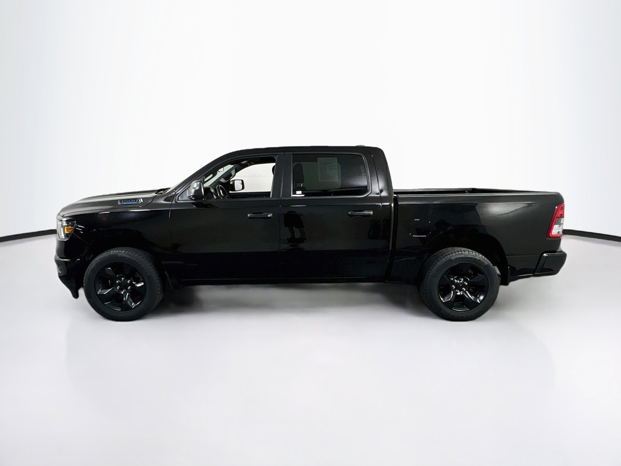 Used 2023 RAM 1500 Tradesman w/ Night Edition AWD/4WD image 8