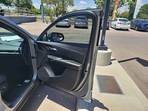 Used 2024 Cadillac XT4 Sport AWD/4WD image 18