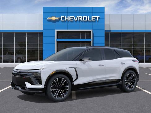 New 2026 Chevrolet Blazer EV SS image 2