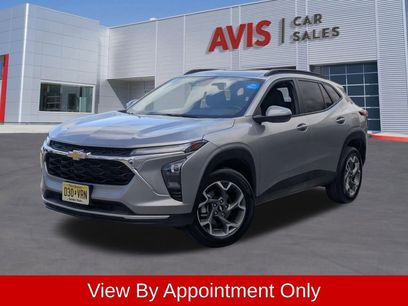 Used 2025 Chevrolet Trax LT w/ LT Convenience Package