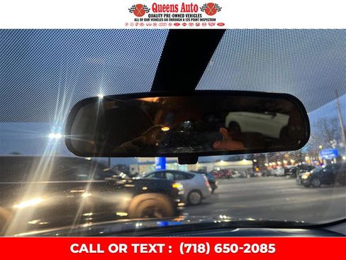 Used 2019 Nissan Pathfinder S image 17