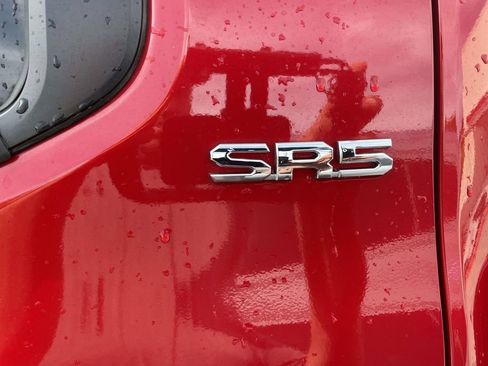 Used 2024 Toyota Tacoma SR5 image 28