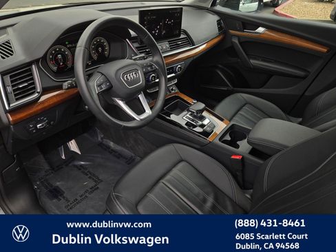 Used 2023 Audi Q5 2.0T Premium Plus w/ Premium Plus Package AWD/4WD image 9