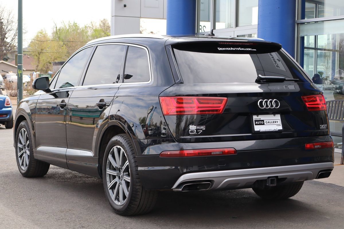 Used 2018 Audi Q7 3.0T Prestige w/ Prestige Package AWD/4WD image 3