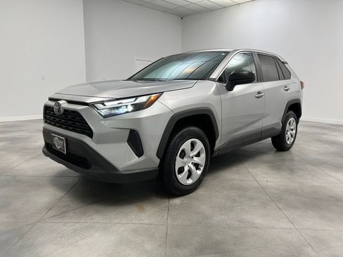 Used 2024 Toyota RAV4 LE image 3