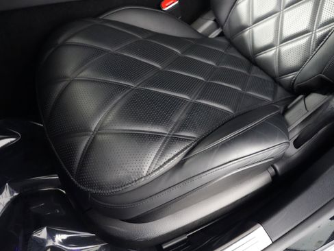 Used 2022 Mercedes-Benz Maybach S 580 4MATIC image 32